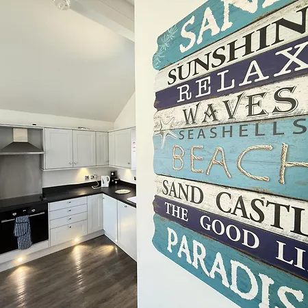 Halcyon Days - Part Of The The Bay Village With Pool, Gym And Direct Access, Pub, Restaurant, Tennis And Meadows Walks Casa de Férias Filey