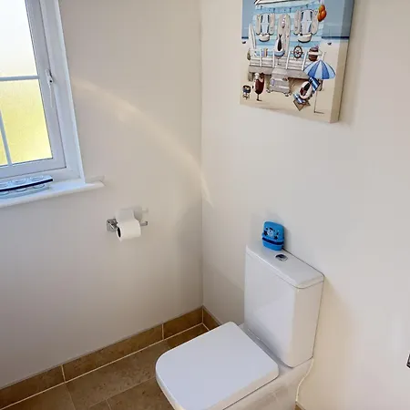 Halcyon Days - Part Of The The Bay Village With Pool, Gym And Direct Access, Pub, Restaurant, Tennis And Meadows Walks Σπίτι διακοπών